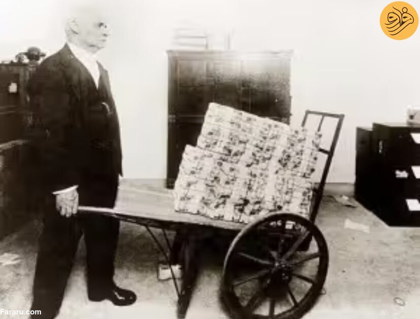 تصاویری عجیب از ابرتورم آلمان؛ یک قرص نان به قیمت هزار میلیارد مارک!