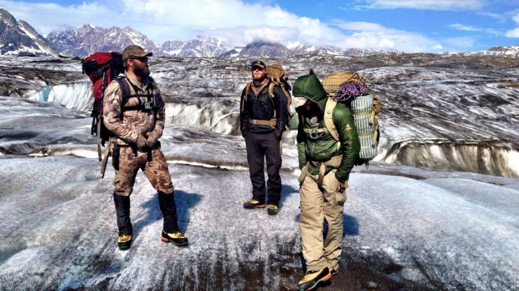 ۱۵ سریال ریالیتی شو برتر در مورد زندگی و بقا در شرایط سخت؛ از The Colony تا Survivor