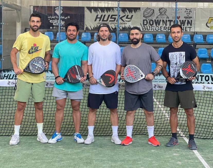 (تصویر) پدل بازی گلزار با پرسپولیسی‌ها و استقلال‌های سابق