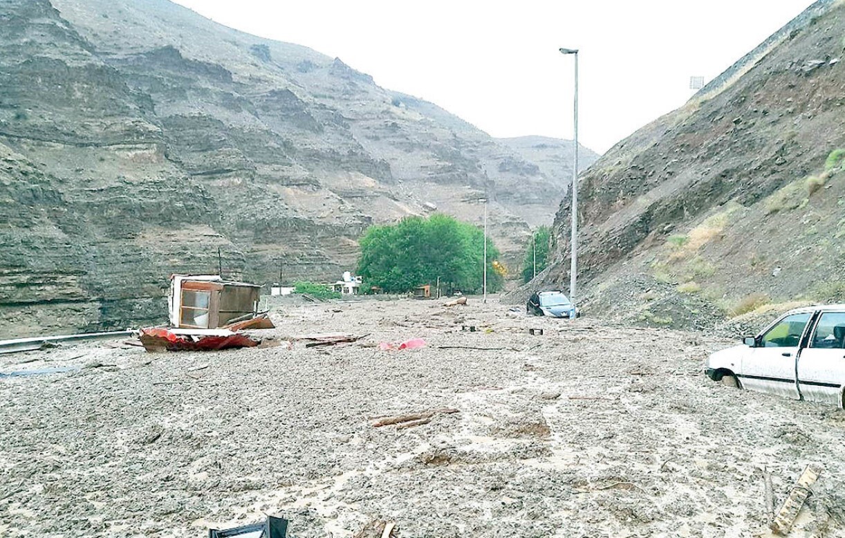 باران سنگ در جاده شمال مهار می‌شود؟ / ۲۰۶ خطر جاده چالوس