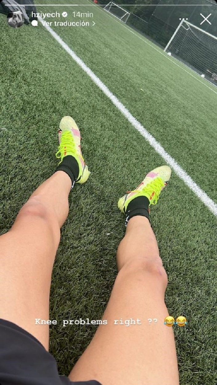 (عکس) پست طعنهآمیز حکیم زیاش برای النصر (عکس) پست طعنهآمیز حکیم زیاش برای النصر