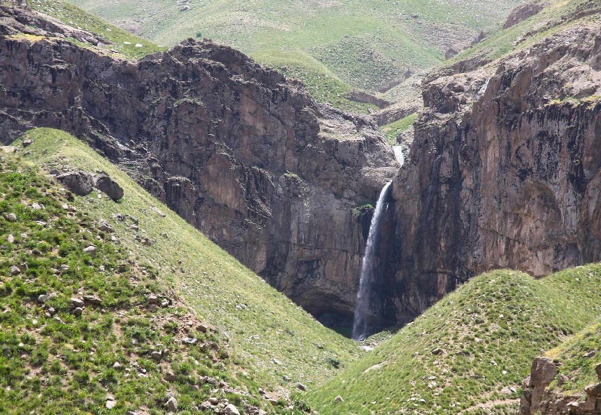 (تصاویر) روستا گردی هیجان انگیز در اطراف تهران: از «افجه» تا «فیلبند»