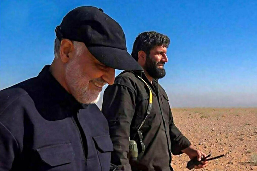 (عکس) سردار سلیمانی نام این مدافع حرم را عوض کرده بود