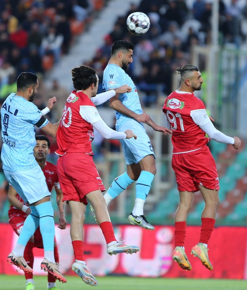 دو فرصت مهمی که گل‌گهر مقابل پرسپولیس از دست داد