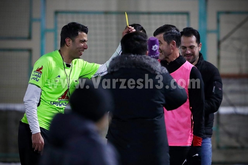 کریم باقری مهمان تیم پرسپولیسی‌های دهه هشتادی!