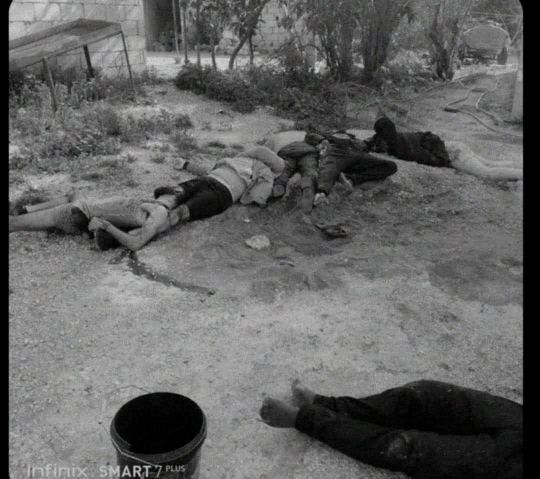 تصاویر وحشتناک از جنایت عناصر جولانی در سوریه منتشر شد تصاویر وحشتناک از جنایت عناصر جولانی در سوریه منتشر شد