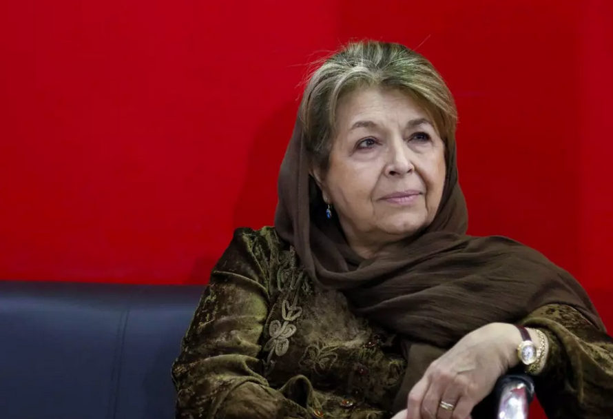 لیلی گلستان