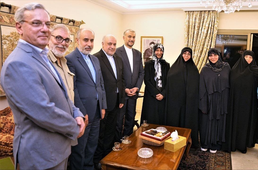 امیرعبداللهیان به دیدار خانواده امام موسی صدر رفت