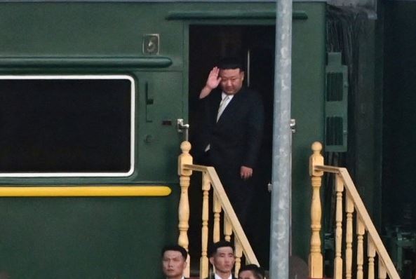 بررسی زبان بدن کیم و پوتین؛ کدام یک کنترل دیدارهای اخیر را در دست داشتند؟