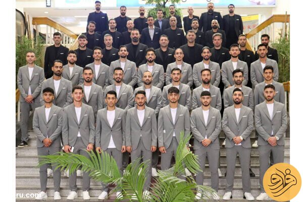 (عکس) کت و شلوار‌های شیک بازیکنان نساجی در سفر به هند