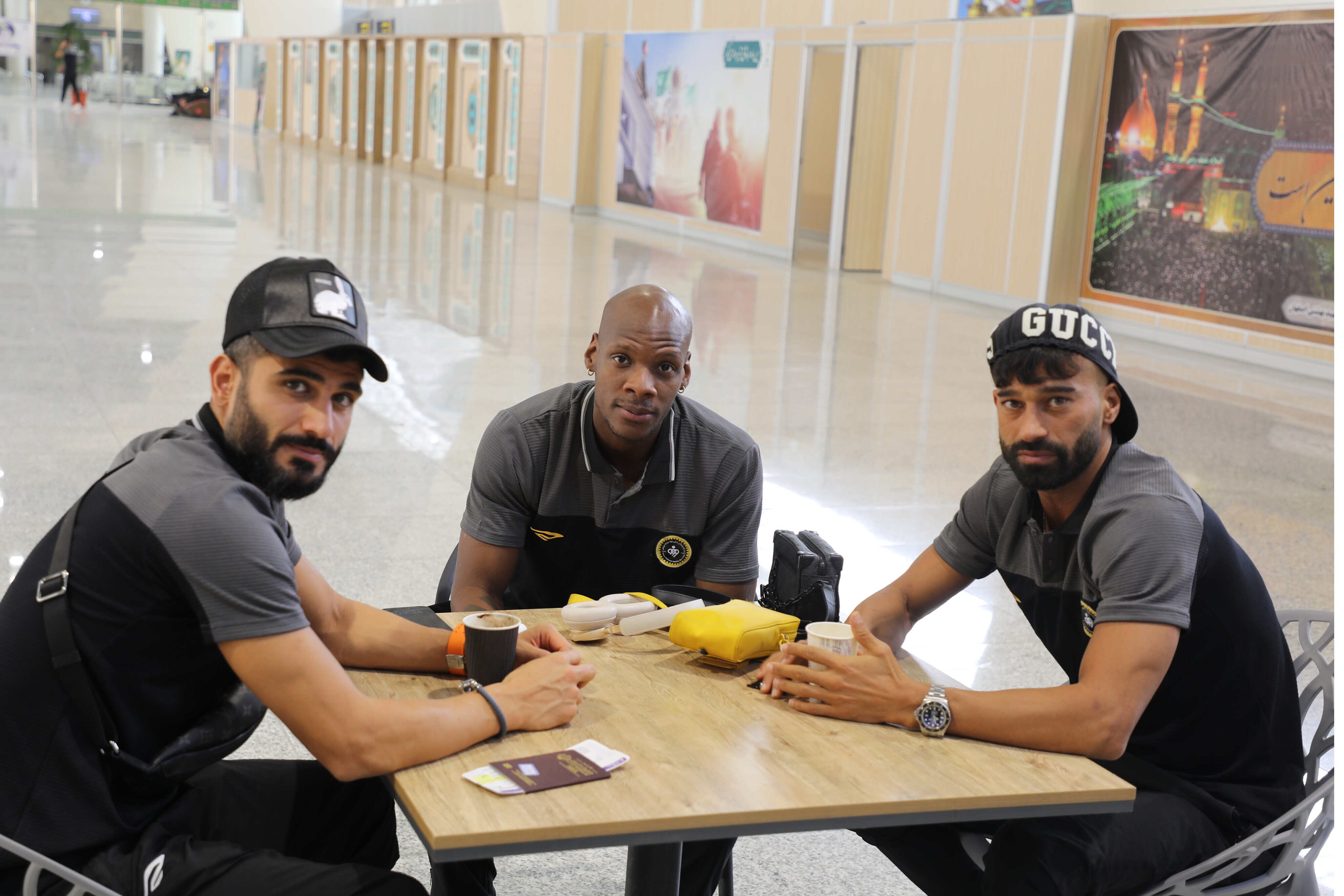 (تصاویر) ورود کاروان سپاهان به اربیل عراق