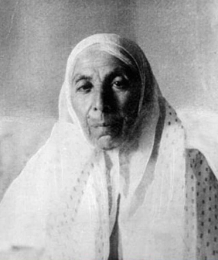 عکسی از مادر سیاستمدار معروف