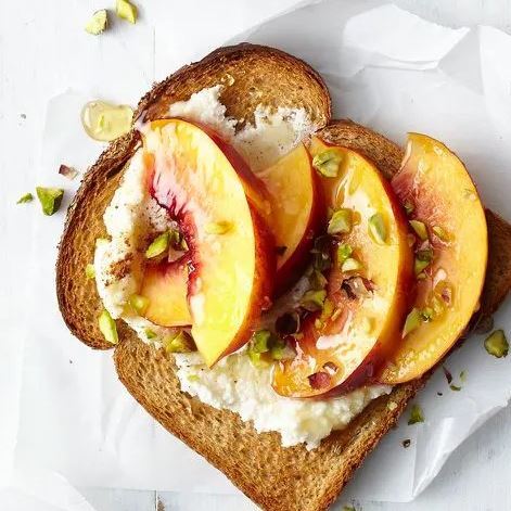 13 دستور تهیه نان تست صبحانه آسان که ظرف مدت 5 دقیقه آماده می شوند/ دستور تهیه 5 دقیقه ای 13 صبحانه با نان تست