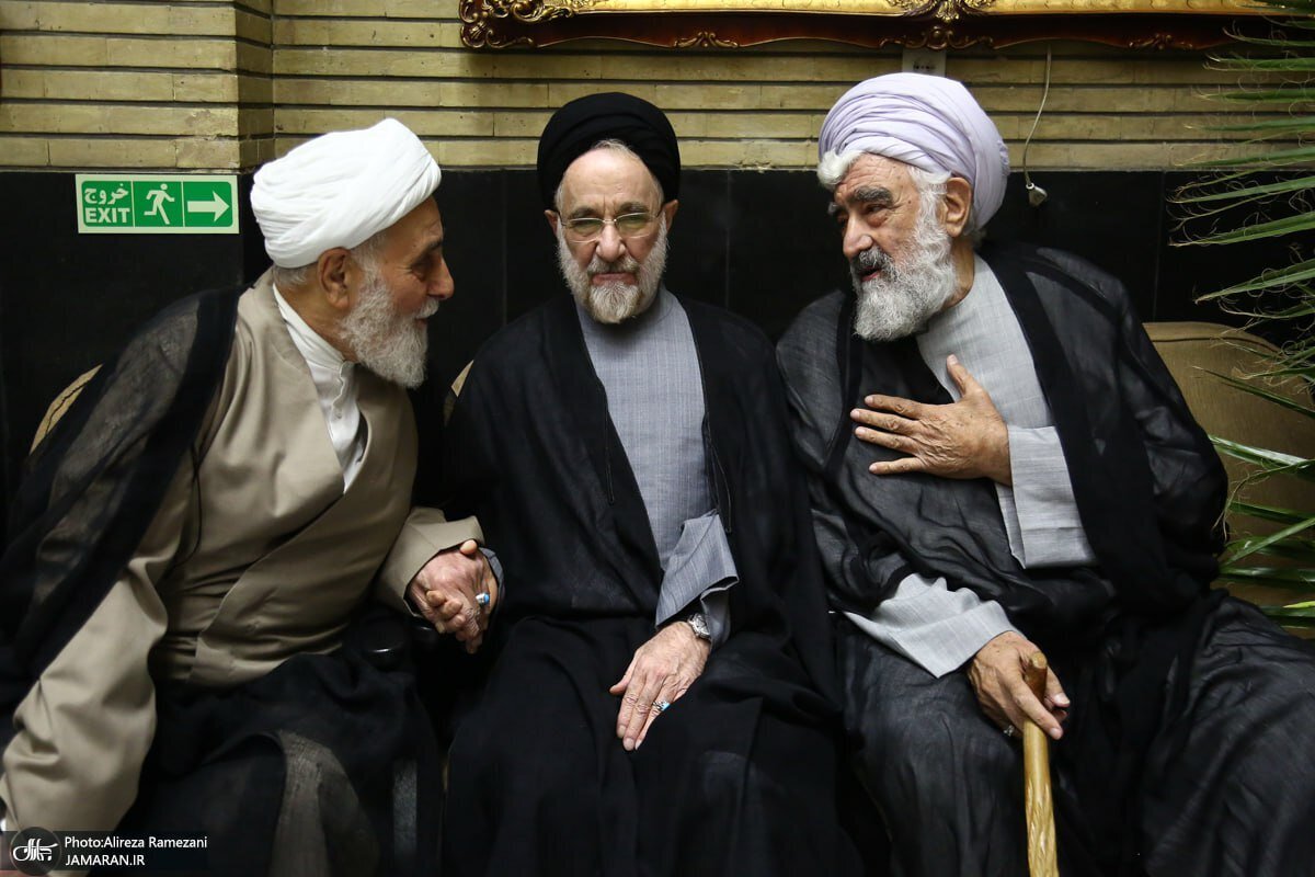 عکس خاص و جدید از گپ و گفت دو نفره خاتمی و ناطق نوری