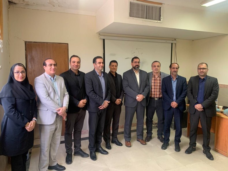 داور دربی دکتر شد!