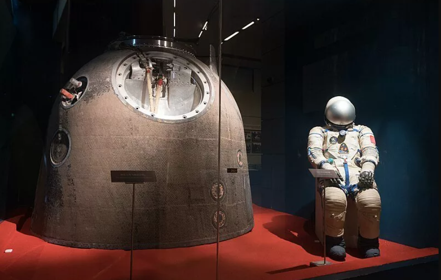 کپسول بازگشت