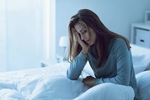 چرا میلیون‌ها زن هر صبح رأس ساعت ۳:۳۰ از خواب بیدار می‌شوند؟