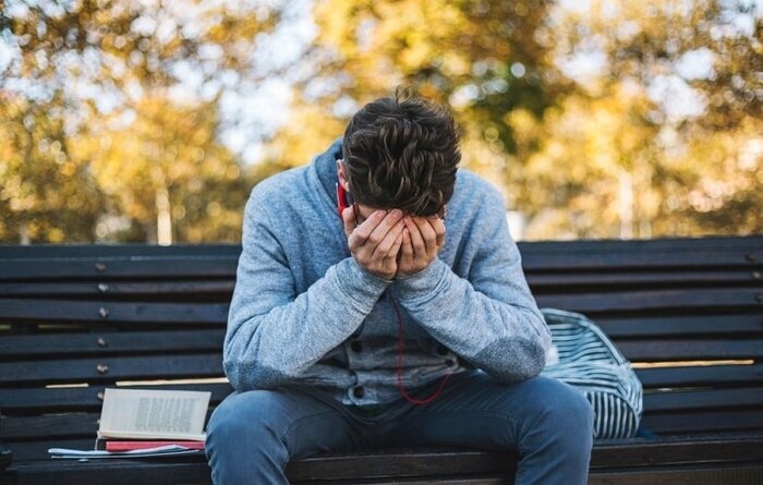 غمگین هستید یا افسرده؛ تفاوت آن را می‌دانید؟