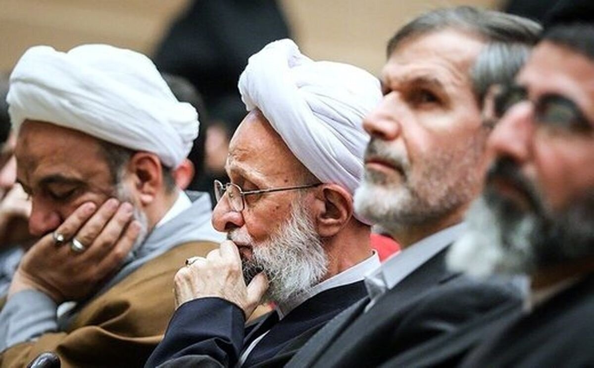 نگاهی به منظومه «کیهان و مصباح»