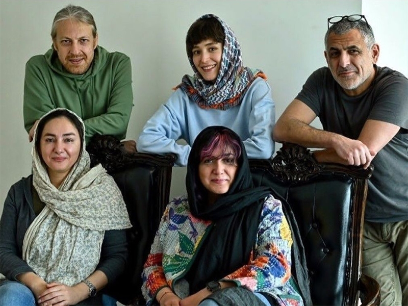 تا حالا شده به سوژه گریه‌هاتون بخندین؟/ این علی مصفا را جای دیگر ندیده‌اید! / خوانده شد