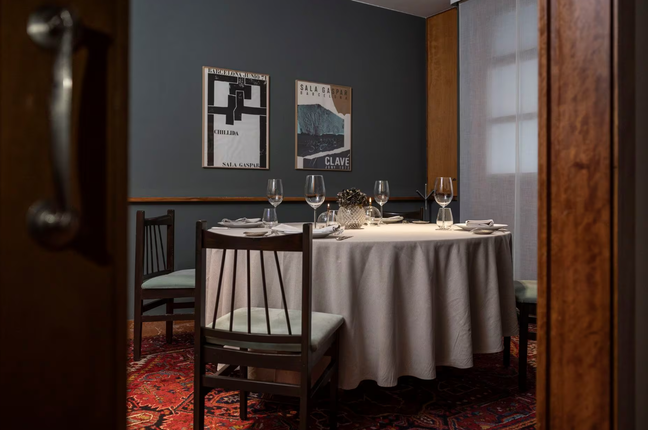 پیمان ها، توطئه ها و خیانت ها: محبوب ترین رستوران های سیاستمداران و نخبگان از پاریس تا بوگوتا؛ از مهروموم شدن گوش و لب پیشخدمت ها در رستوران پاجارس سالیناس تا محل شکل گیری گروه روسی واگنر