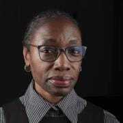 کودتا به مثابه یک استراحت خوشایند در وضعیت ناامیدکننده؛ چرا مردمان آفریقا از کودتا استقبال می‌کنند؟ / خوانده شد (می‌سوزه)