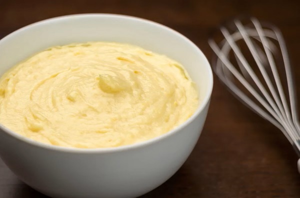 طرز تهیه نان شیرمال مغزدار نرم و پف دار