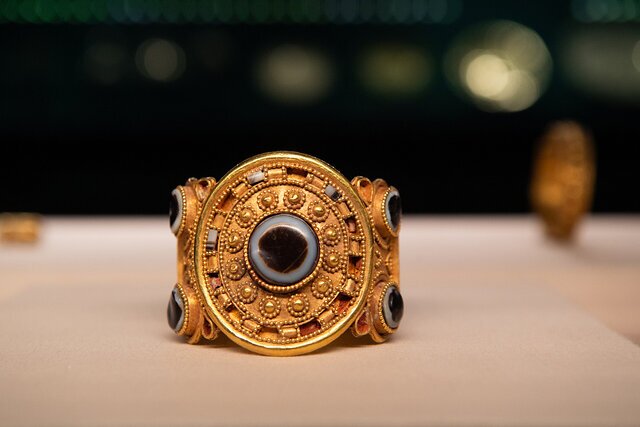 (عکس) کدام آثار تاریخی ایران به چین فرستاده شد////