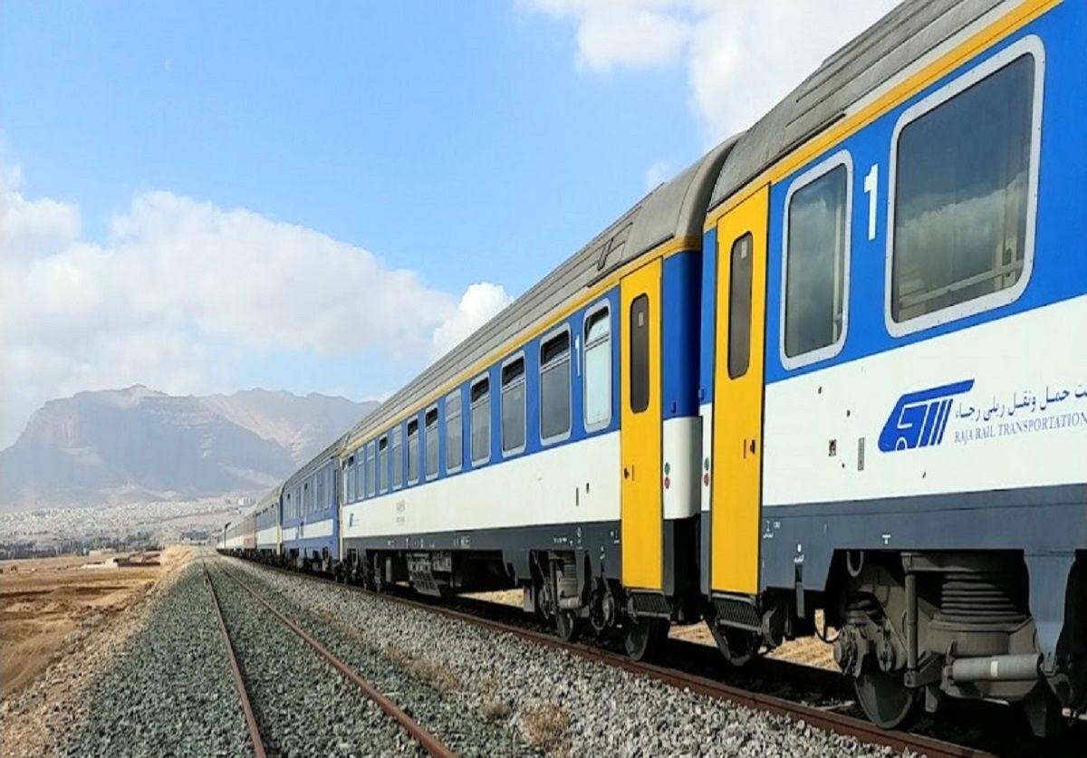 بهترین زمان برای سفر ارزان به شیراز