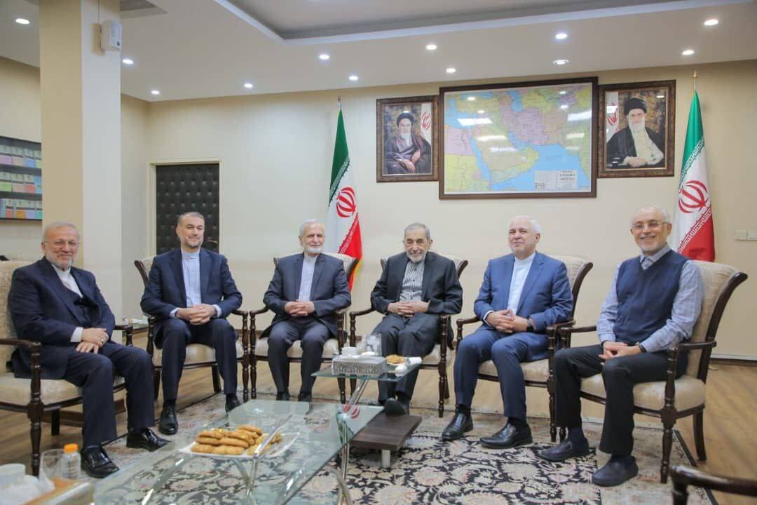 (عکس) دیدار وزرای خارجه با علی اکبر ولایتی///