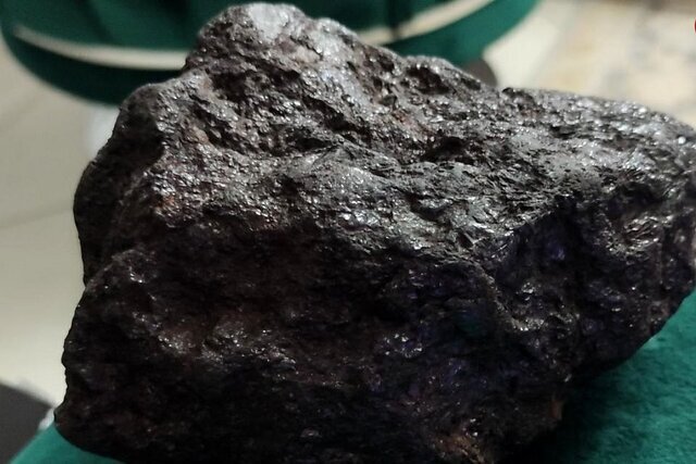 رونمایی از شهاب سنگ شگفت انگیز مریخی ایران