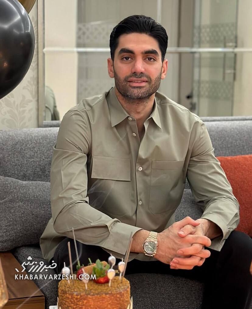 (عکس) ساعت لاکچری علی کریمی