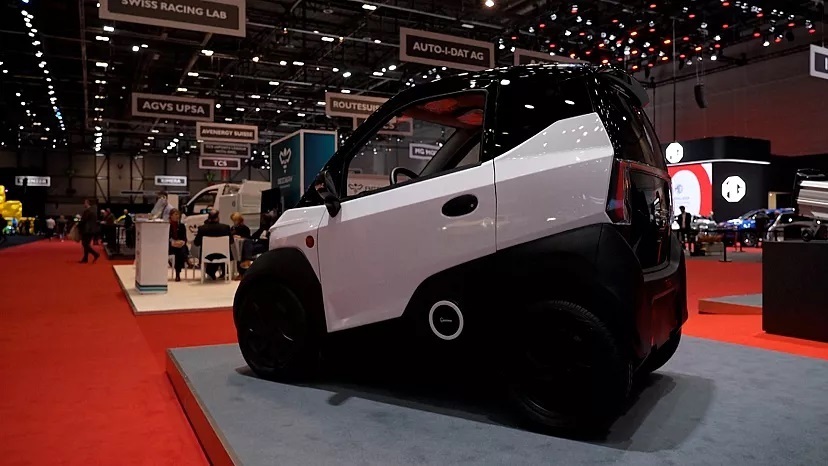 (تصاویر) میکرولینو؛ آی‌پد دنیای خودرو، چیزی بین موتورسیکلت و اتومبیل