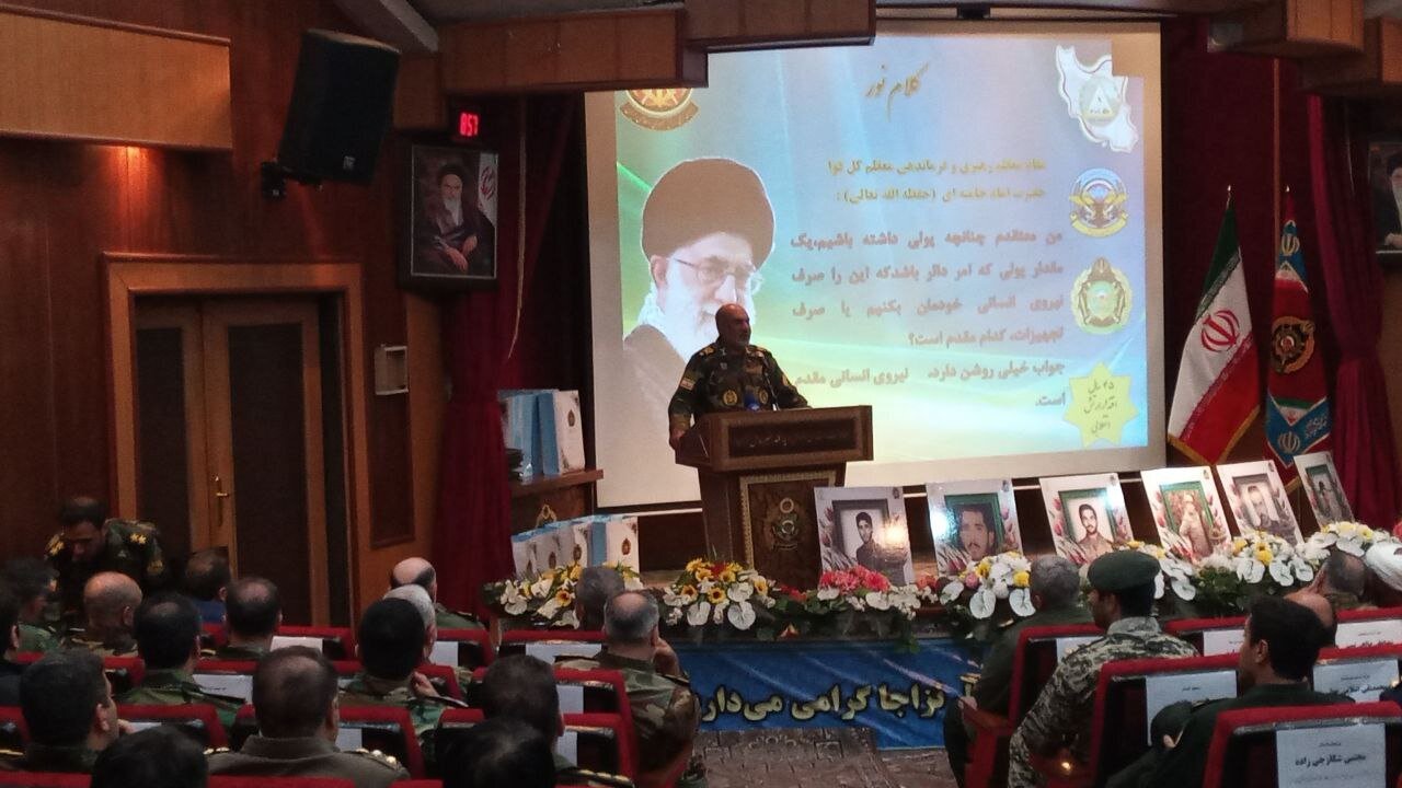 کارکنان ارتش خانه‌دار می‌شوند