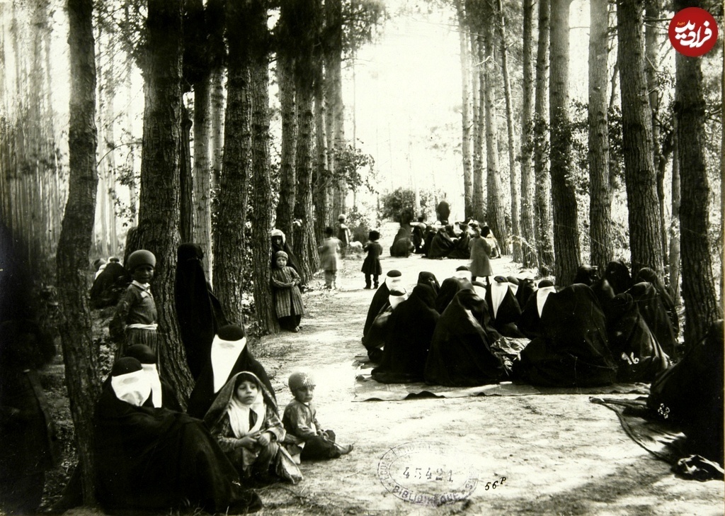 (تصاویر) سفر به عصر قاجار؛ سیزده‌ به‌در، قهوه‌خانه و کاخ «آش‌خوری»