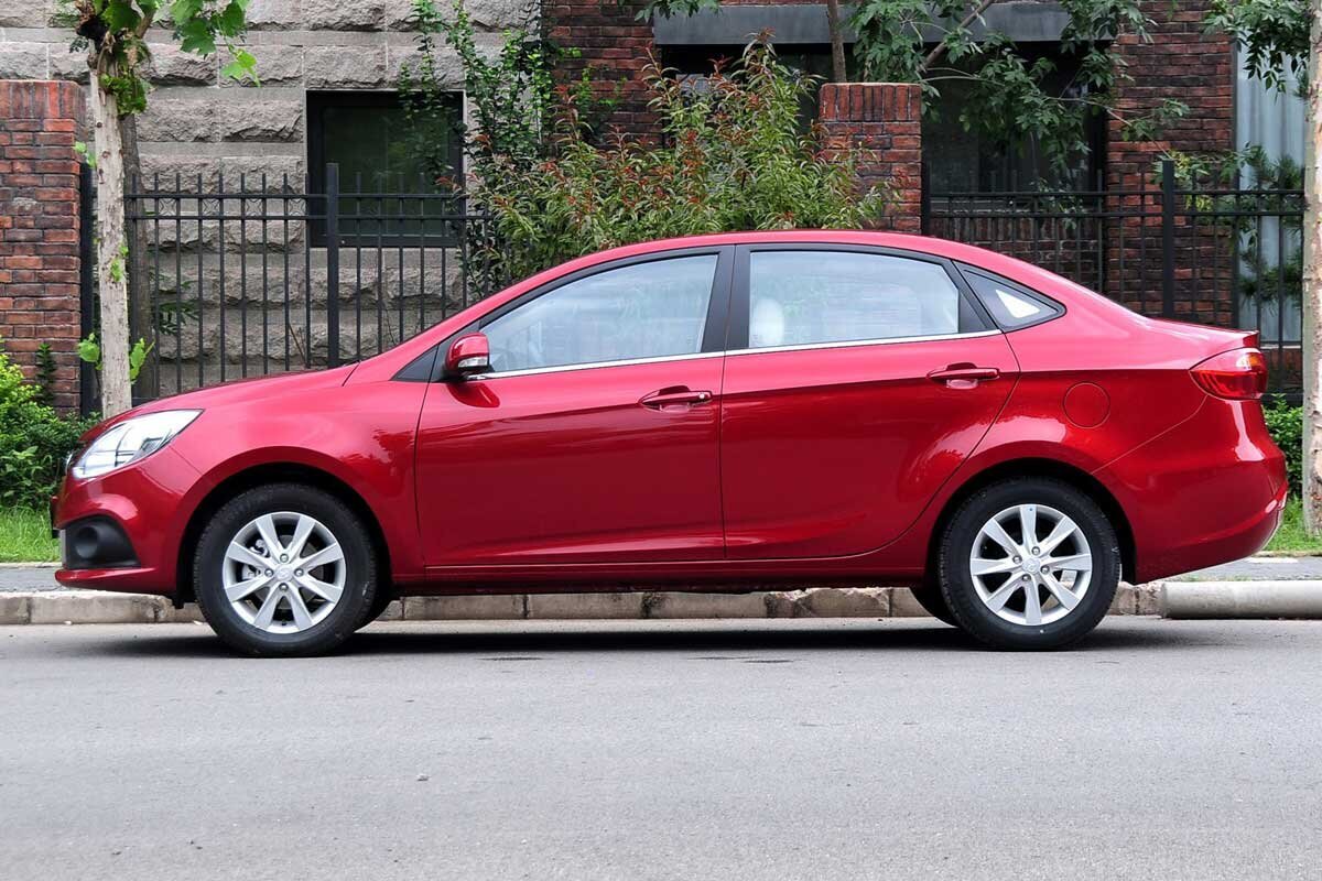 مقایسه ارزان‌ترین سدان‌های چینی بازار/ جک J ۴ یا فردا ۵۱۱؟ در حال تکمیل