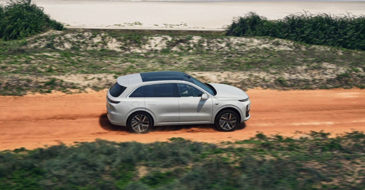 (تصاویر) شاسی‌بلند الکتریکی چینی، تهدیدی برای تسلا مدل X