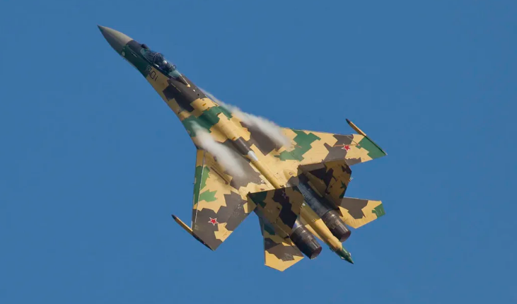 F-۱۶ Fighting Falcon یا Su-۳۵ Flanker-E؛ افعی آمریکایی بهتر است یا مهاجم روسی؟