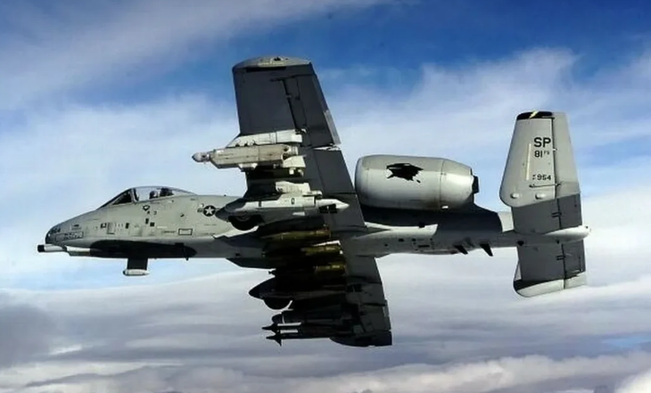 A-۱۰ Thunderbolt II؛ خریدار مرموز «گراز» ترسناک نیروی هوایی آمریکا کیست؟