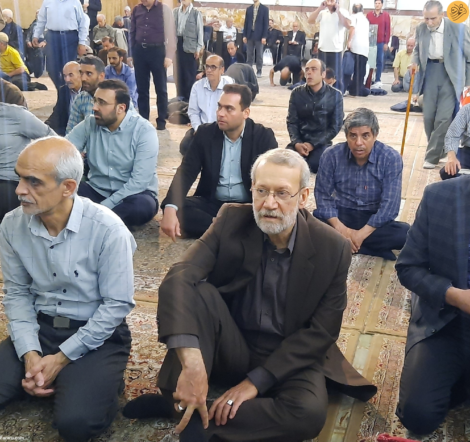 (عکس) حضور علی لاریجانی در مراسم سالگرد استاد مطهری