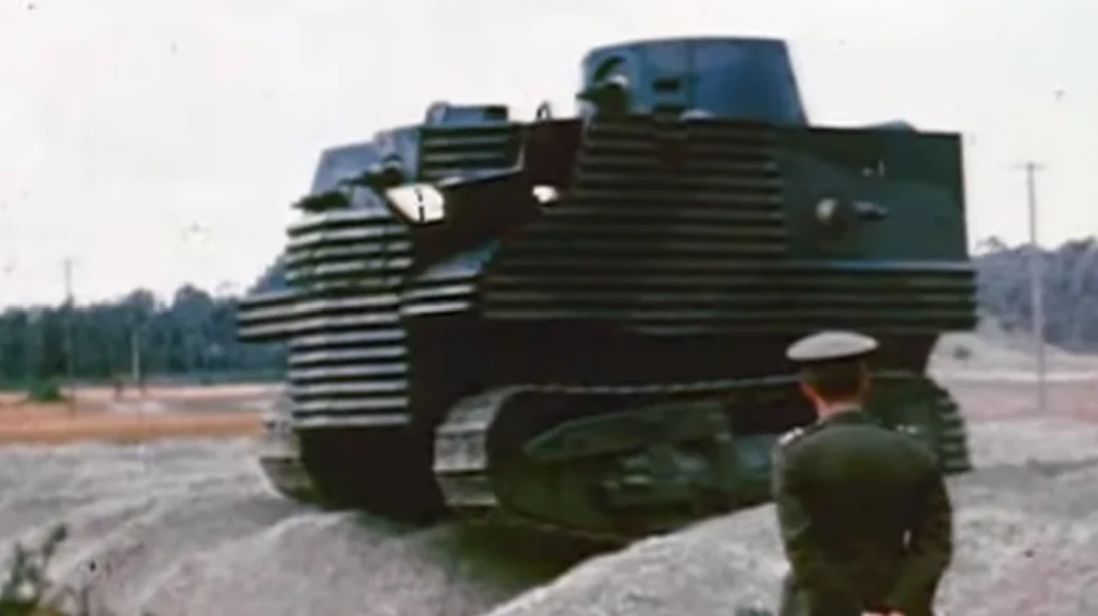 عجیب‌ترین خودرو‌های رزمی دوران جنگ جهانی دوم؛ از Praying Mantis تا Schofield در حال تکمیل