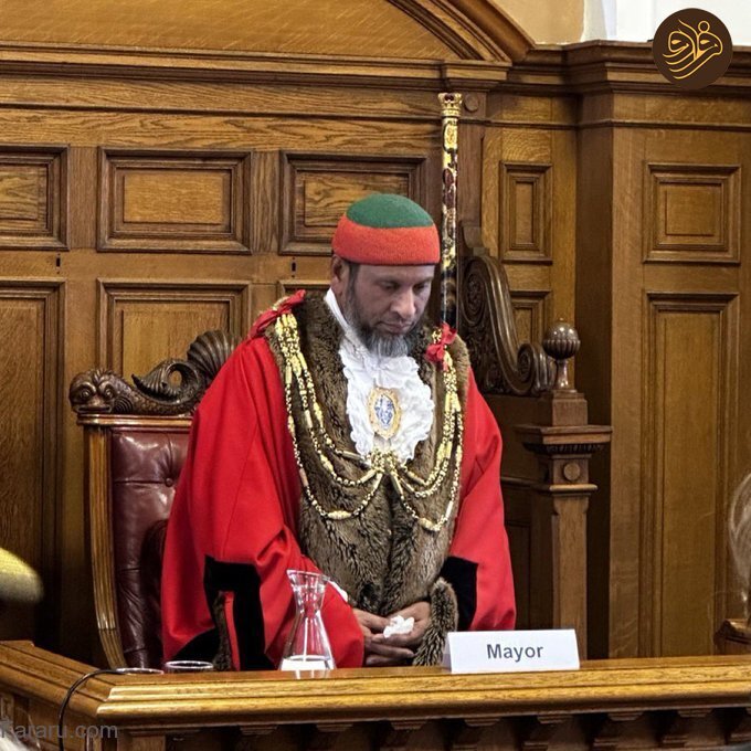 (عکس) یک مسلمان شهردار برایتون انگلیس شد