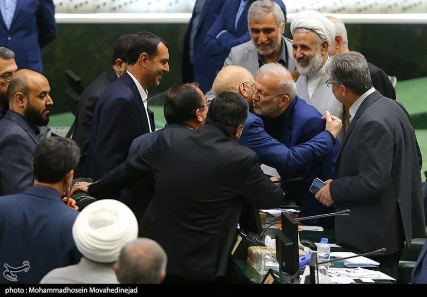 (عکس) قالیباف و متکی روبوسی کردند