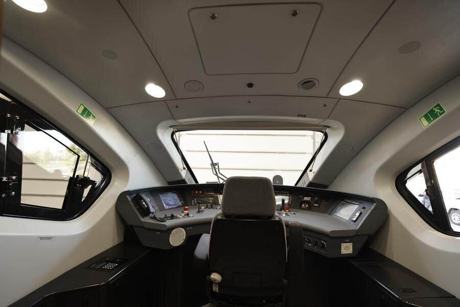 معجزه چینی در قلب اروپا؛ رونمایی از قطار سریع‌السیر بلگراد-بوداپست!