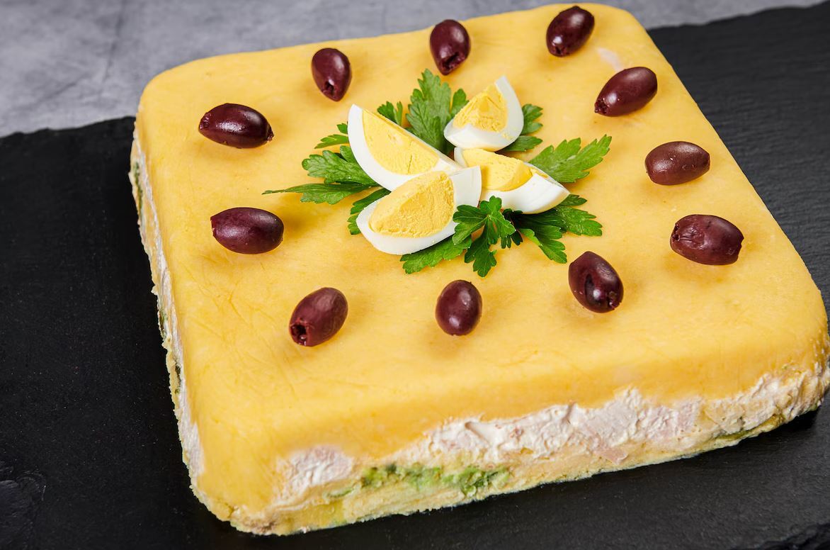 هفت دستور العمل جهانی سالاد سیب زمینی برای پیک نیک و آشپزی؛ از سالاد سیب زمینی اتریشی تا سالاد الویه به سبک ایرانی