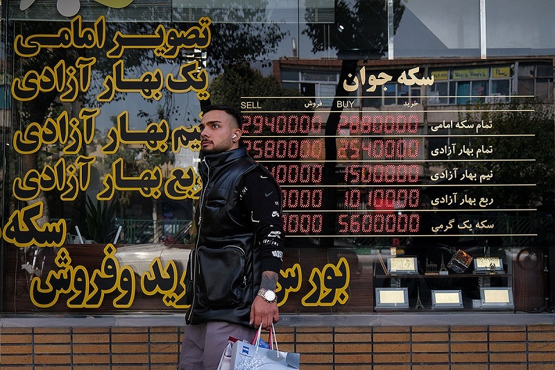 سکه گرمی تنها بازمانده ماه خونین خرداد