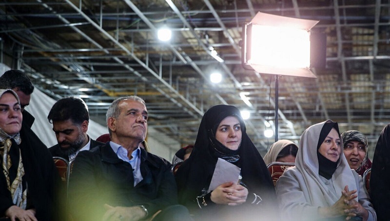 حواشی داغ انتخابات ریاست جمهوری در روز اول مناظره