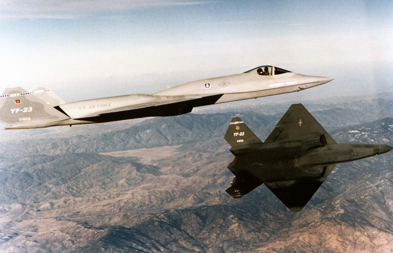 چرا نیروی هوایی ایالات متحده F-۲۲ Raptor را به Northrop YF-۲۳ ترجیح داد؟