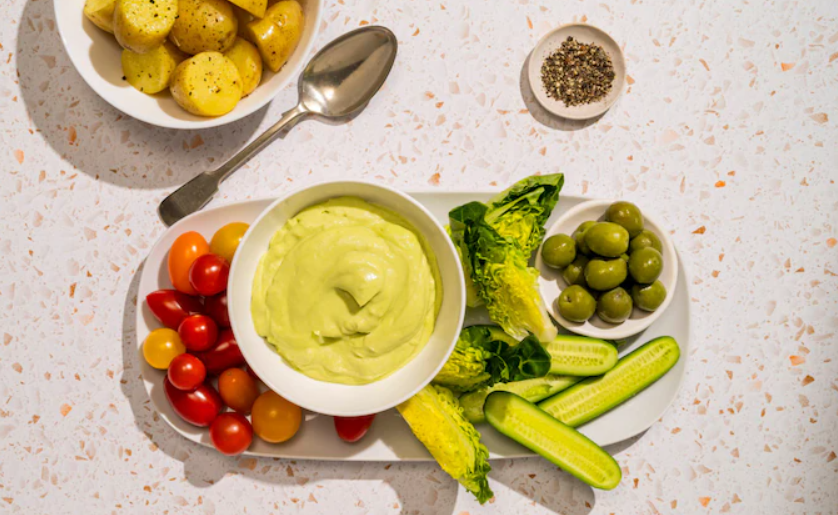 شش سس سالم و مقوی برای سالاد‌های مورد علاقه شما! / خوانده شد