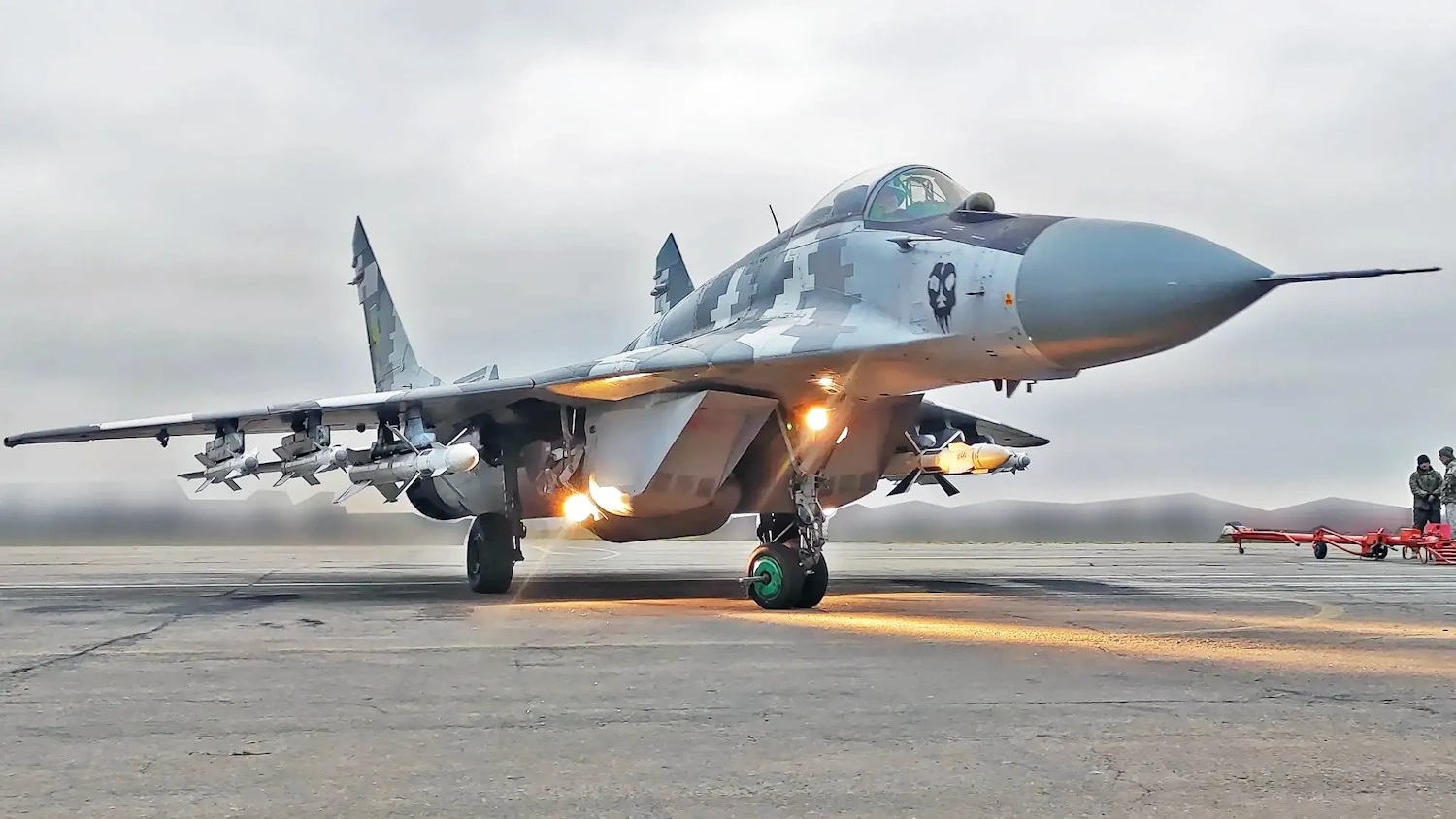 مقابله F-۱۴ Tomcat و Mig-۲۹؛ کدام پیروز نبرد می‌شوند؟ ///
